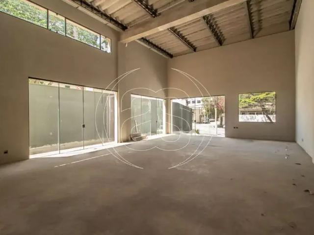 Prédio para Locação em São Paulo/SP Jardim Caravelas