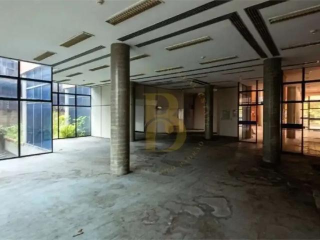 Prédio para Locação em São Paulo/SP Jardim Caravelas
