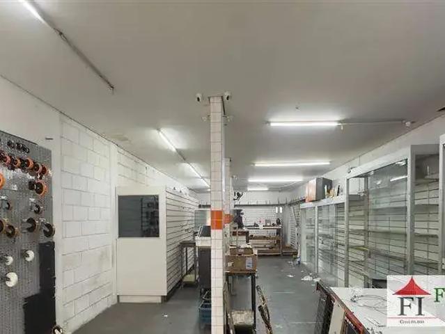 Prédio para Locação em São Paulo/SP Jardim Cotinha