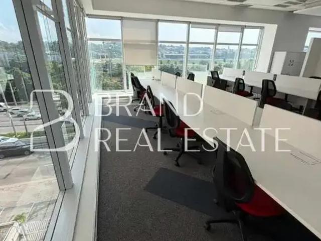 Prédio para Locação em São Paulo/SP Jardim Europa