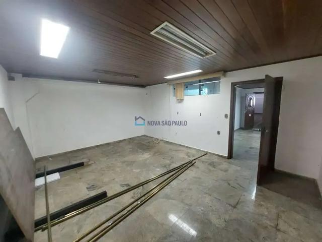 Prédio para Locação em São Paulo/SP Jardim Everest