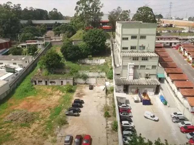 Prédio para Locação em São Paulo/SP Jardim Jaraguá São Domingos