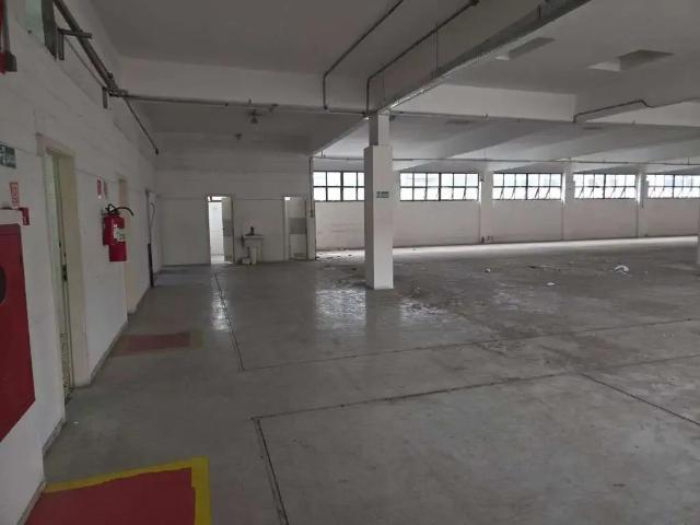 Prédio para Locação em São Paulo/SP Lapa de Baixo