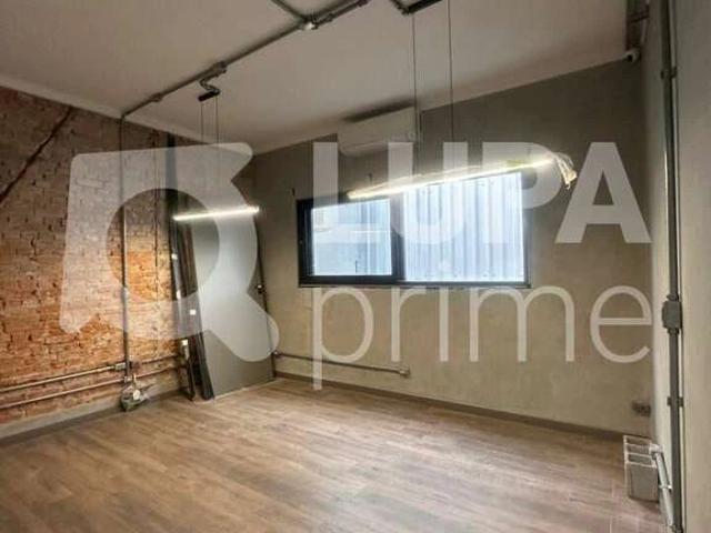 Prédio para Locação em São Paulo/SP Penha De França