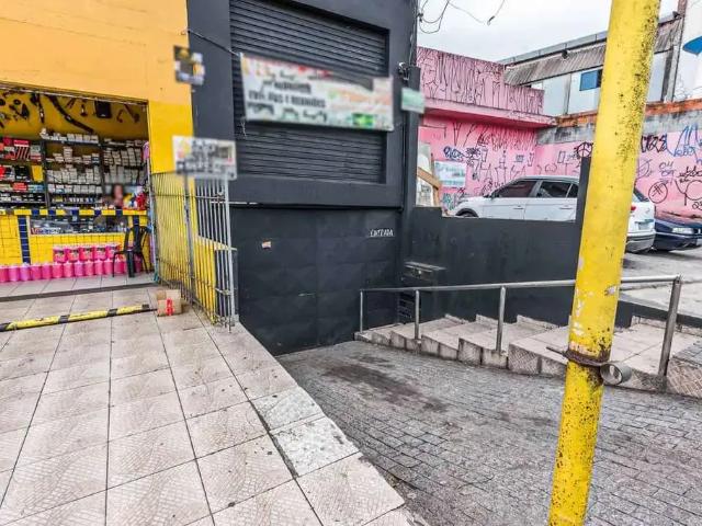 Prédio para Locação em São Paulo/SP Pirajussara