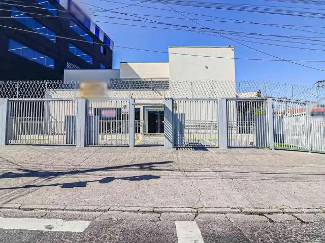Prédio para Locação em São Paulo/SP Pirajussara
