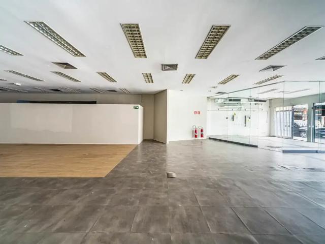 Prédio para Locação em São Paulo/SP Vila Anastácio