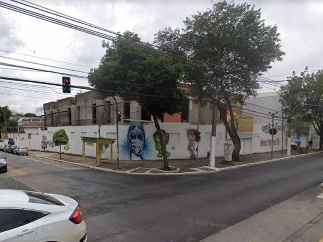 Prédio para Locação em São Paulo/SP Vila Carrão