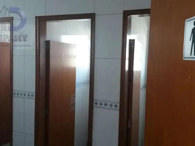 Prédio para Locação em São Paulo/SP Vila das Mercês 18 Quartos