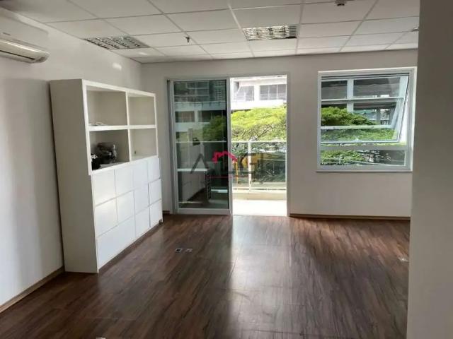 Prédio para Locação em São Paulo/SP Vila Gertrudes