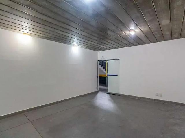 Prédio para Locação em São Paulo/SP Vila Guarani