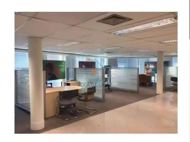 Prédio para Locação em São Paulo/SP Vila Romana
