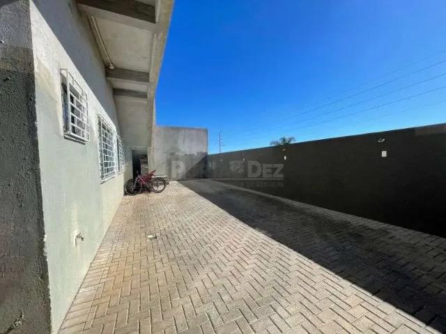 Prédio para Locação em Ponta Grossa/PR Contorno 2 Quartos