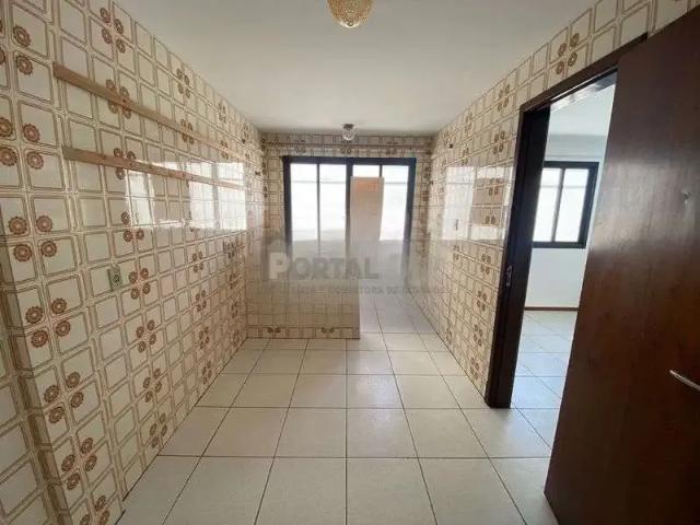 Prédio para Locação em Ponta Grossa/PR Centro 1 Quartos