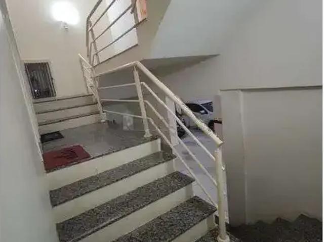 Prédio para Locação em Ponta Grossa/PR Centro 2 Quartos
