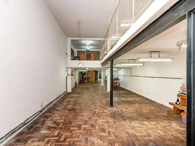 Prédio para Locação em Porto Alegre/RS Farroupilha 1 Quartos