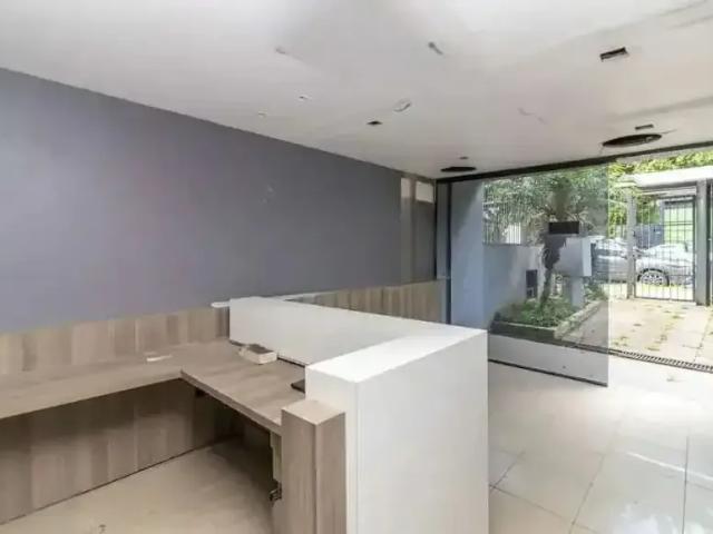 Prédio para Locação em Porto Alegre/RS Santana
