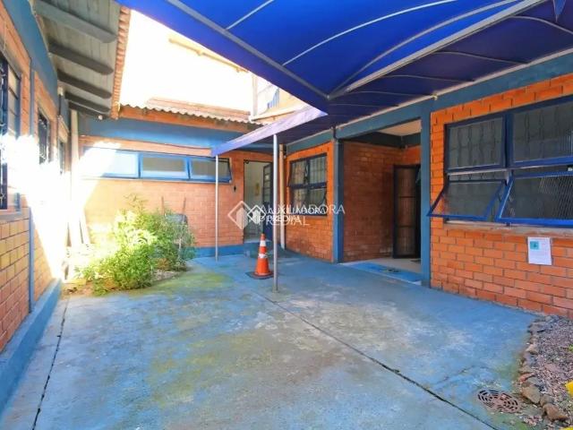 Prédio para Locação em Porto Alegre/RS Tristeza 5 Quartos