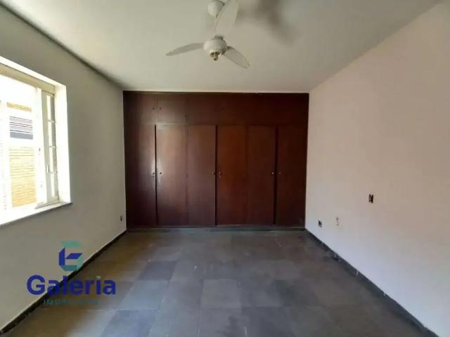 Prédio para Locação em Ribeirão Preto/SP Vila Seixas 5 Quartos