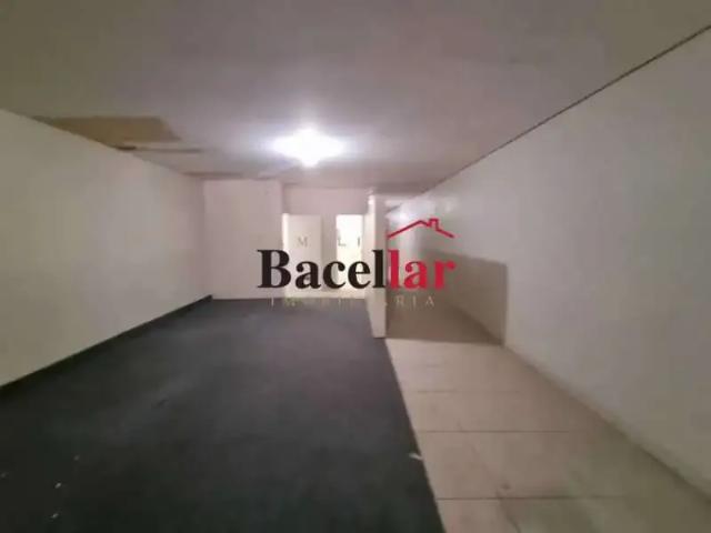 Prédio para Locação em Rio de Janeiro/RJ Estácio
