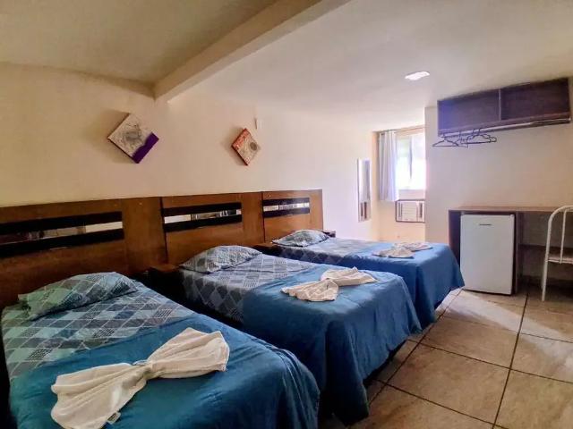 Prédio para Locação em Rio de Janeiro/RJ Jacarepaguá 64 Quartos