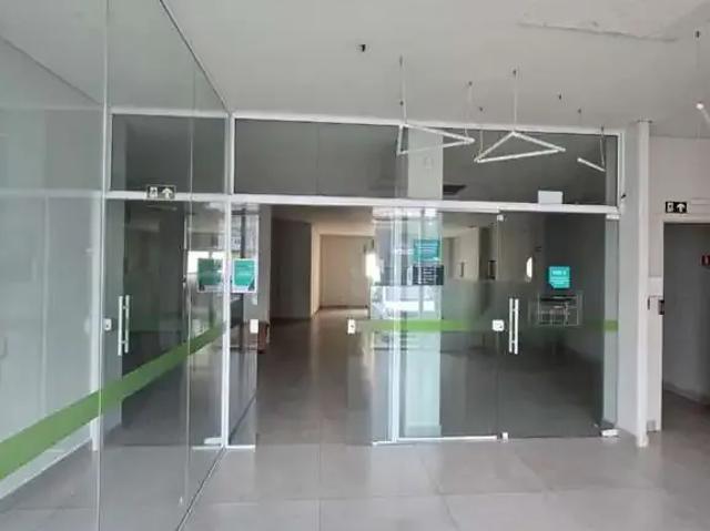 Prédio para Locação em Taboão da Serra/SP Jardim da Glória 3 Quartos