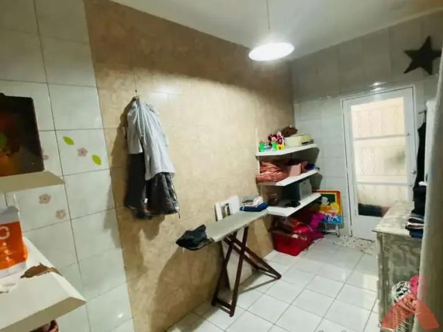 Prédio para Locação em Taboão da Serra/SP Jardim São Salvador 3 Quartos
