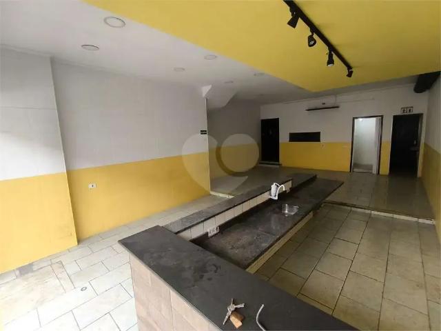 Prédio para Locação em Taboão da Serra/SP Vila Santa Luzia
