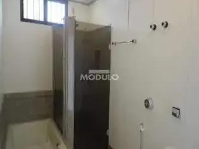 Prédio para Locação em Uberlândia/MG Martins