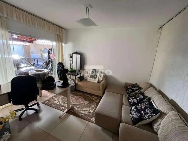 Prédio para Locação em Uberlândia/MG Nossa Senhora Aparecida 3 Quartos