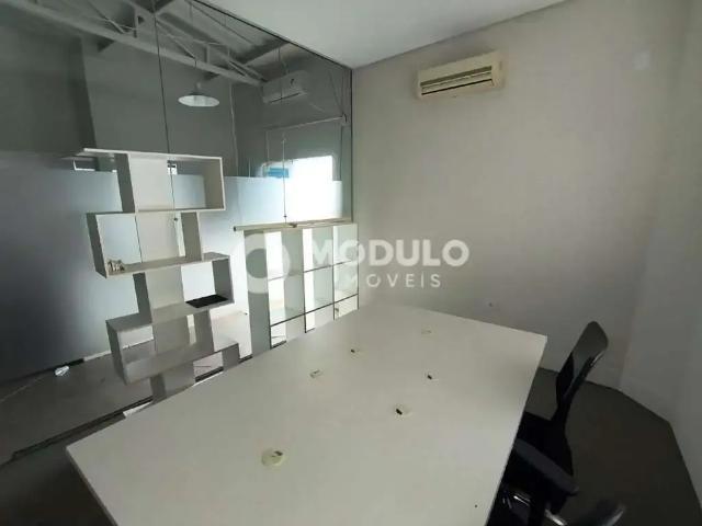 Prédio para Locação em Uberlândia/MG Fundinho