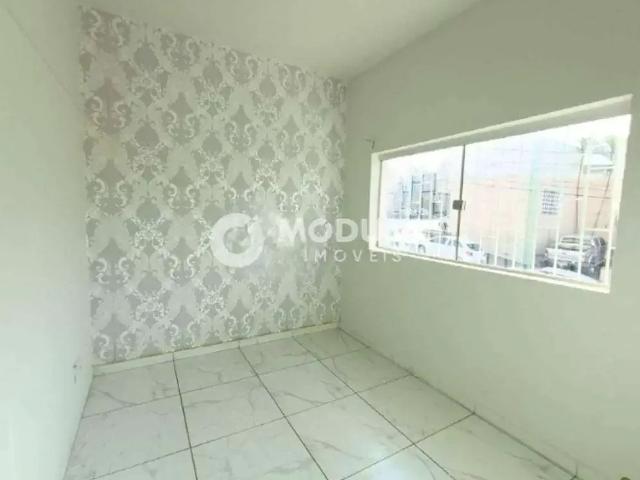 Prédio para Locação em Uberlândia/MG Lidice 3 Quartos