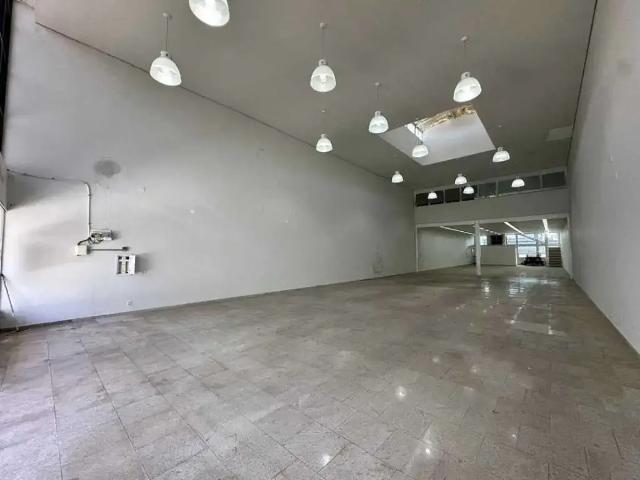 Prédio para Locação em Vinhedo/SP Centro