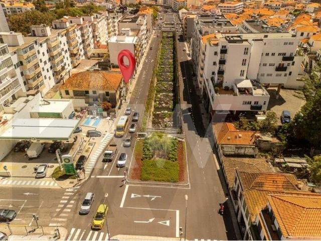 Prédio para recuperar | Rua 31 de Janeiro 274m² Imaculado Coração De Maria