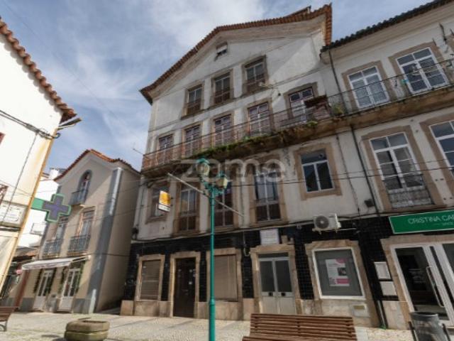 Prédio T9 em Arganil