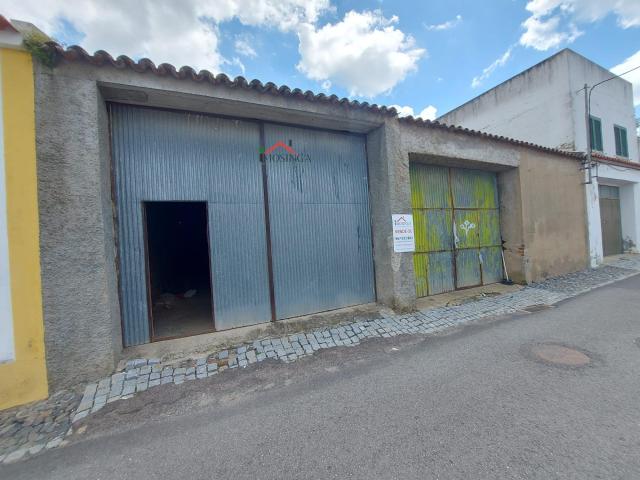 Prédio Urbano para recuperar Ferreira do Alentejo