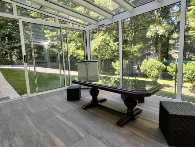 Pregny Chambésy 3 pièces meublé de 55 m² avec véranda et jardin Calme absolu