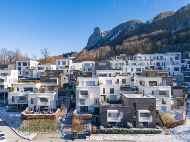 Preisgekröntes Townhouse am Fuße des Gaisbergs: Panoramablick über Salzburg, mit Zweitwohnsitzwidmung