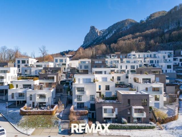 Preisgekröntes Townhouse am Fuße des Gaisbergs: Panoramablick über Salzburg, mit Zweitwohnsitzwidmung