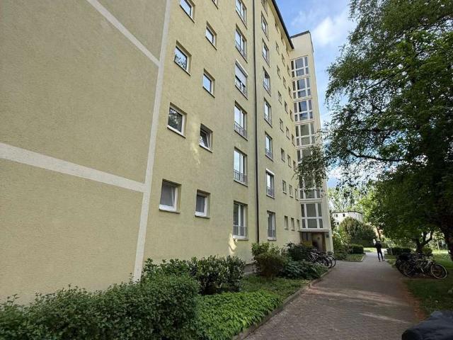 Preishit 6920, €./qm Charmante 2 Zi. Stadtwohnung Parkstadt Bogenhausen