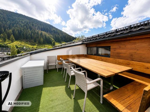 PREISHIT! GEPFLEGTES PENTHOUSE MIT TRAUMHAFTER AUSSICHT & SONNENTERRASSE