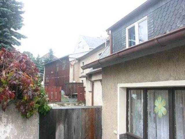 Preiskracher! Zentral gelegenes 2 Familien Haus zu verkaufen!