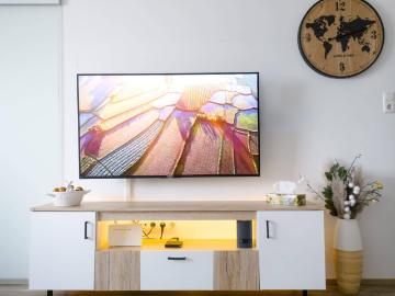 Preislich stabile, sanierte 2 Zimmer Wohnung mit Aussicht und niedrigen Heizkosten