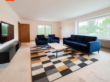 Preisreduzierung! Exklusiver Bungalow mit Einliegerwohnung im Architektenstil großer Terrasse und Garten