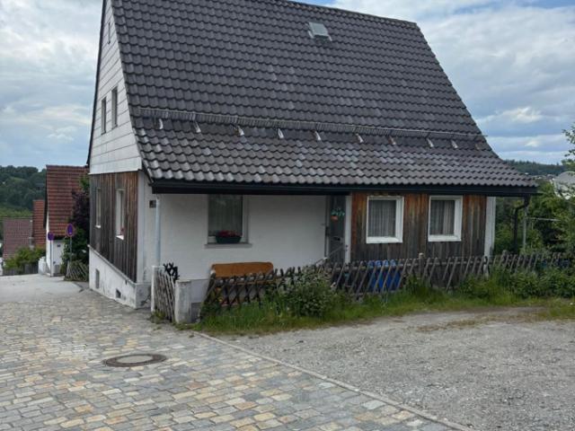 PREISREDUZIERUNG! GELEGENHEIT EINFAMILIENHAUS IM ZENTRUM VON FREYUNG