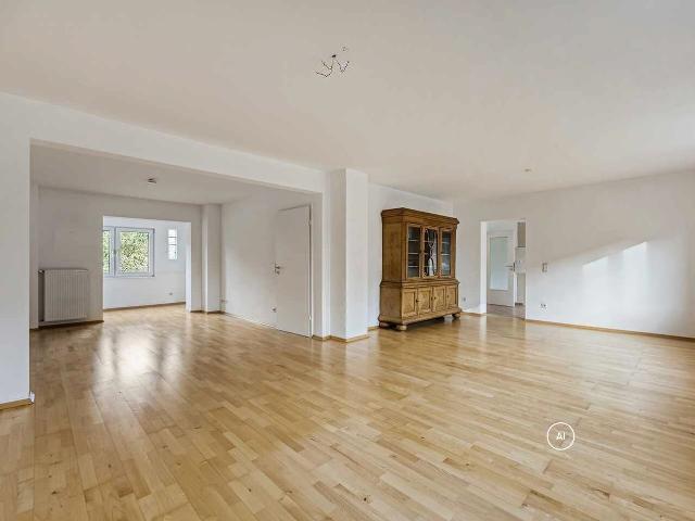 Preisreduzierung! Viel Platz für die ganze Familie Einfamilienhaus mit großem Garten