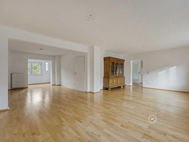 Preisreduzierung! Viel Platz für die ganze Familie Einfamilienhaus mit großem Garten
