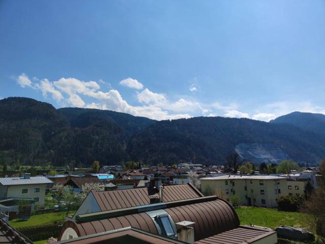 PREISREDUKTION! 120m² Penthouse Wohnung mit großer Dachterrasse in Wörgl