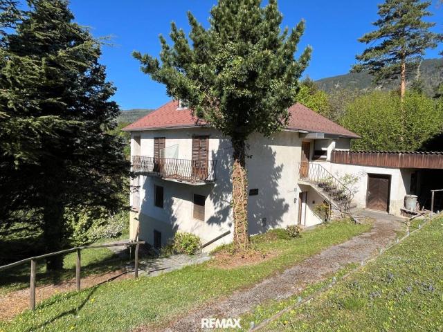 Preisreduktion! 2 Häuser mit hohem Sanierungsbedarf aber zahlreichen Umbau und Gestaltungsmöglichkeiten auf einem über 2.000 m² Grund in St. Radegund bei Graz