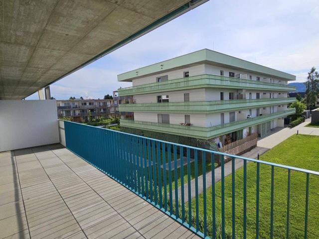 PREISREDUKTION! Unbefristete 3 Zimmerwohnung in ruhiger Anlage mit Balkon und Einbauküche